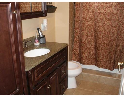 56 Oliver St, Fall River, MA 02724 photo 7