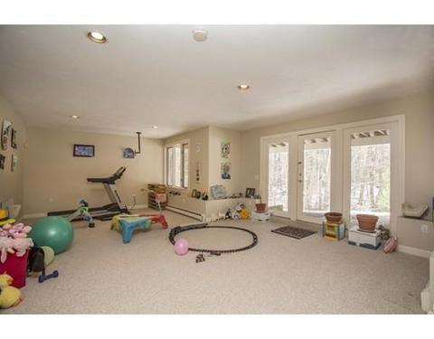 153 Walpole St, Dover, MA 02030 photo 17