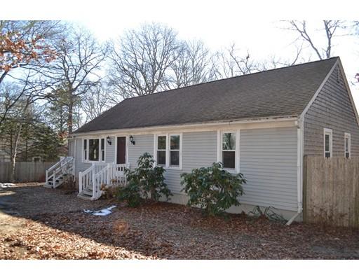107 Oakview Ter, Hyannis, MA 02601 photo 2