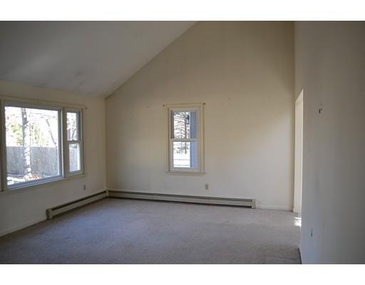107 Oakview Ter, Hyannis, MA 02601 photo 10