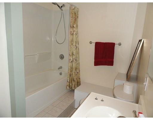 44 Summer St, Gloucester, MA 01930 photo 8