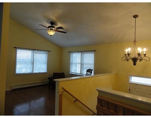 44 Summer St, Gloucester, MA 01930 photo 13