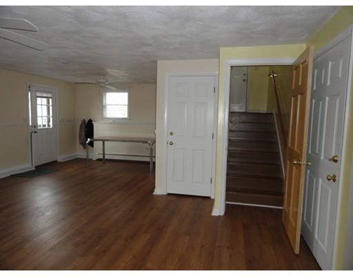 44 Summer St, Gloucester, MA 01930 photo 9