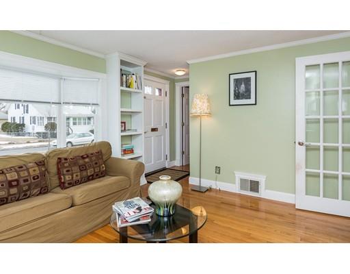 308 Abbott, Springfield, MA 01118 photo 4