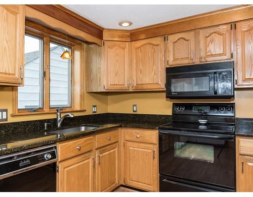 308 Abbott, Springfield, MA 01118 photo 2