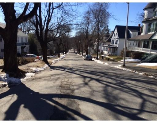 24 Germain St, Worcester, MA 01602 photo 3