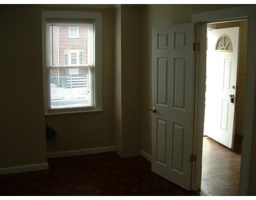 49 Dwight St, Chicopee, MA 01013 photo 22