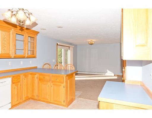 168 Warren, Townsend, MA 01469 photo 3
