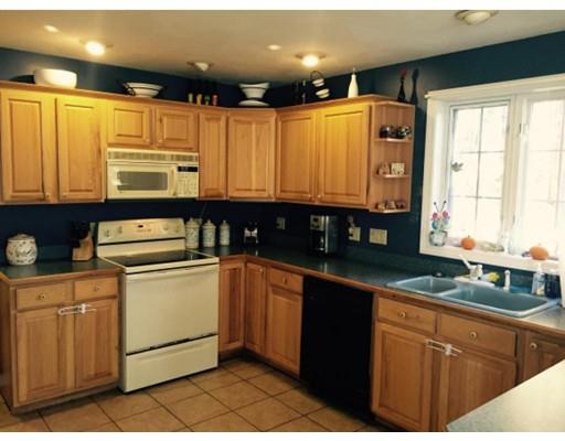 227 Webster St, Hudson, NH 03051 photo 9