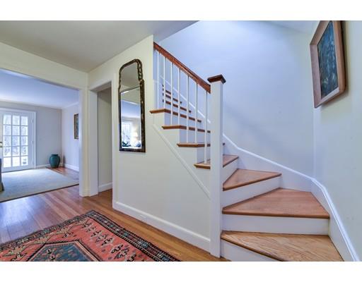 2 Dudley Rd, Wellesley, MA 02481 photo 4