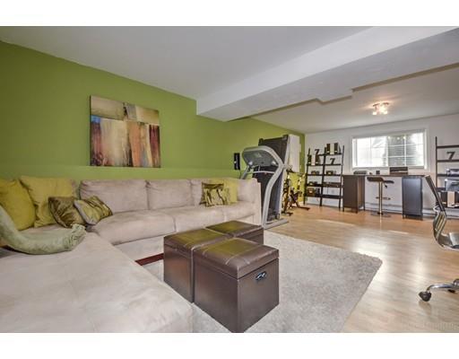 4 Holly Ter, Worcester, MA 01607 photo 19
