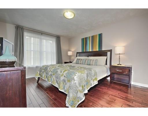 4 Holly Ter, Worcester, MA 01607 photo 10