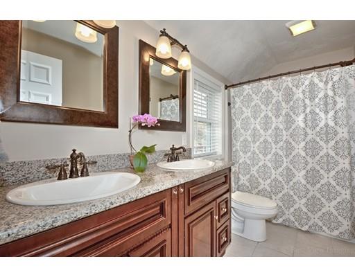 4 Holly Ter, Worcester, MA 01607 photo 11