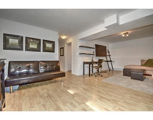4 Holly Ter, Worcester, MA 01607 photo 18