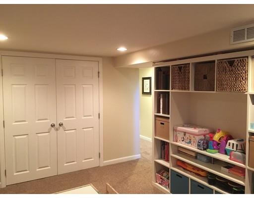 32 Smith St, Attleboro, MA 02703 photo 21