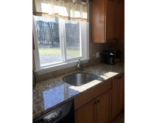 32 Smith St, Attleboro, MA 02703 photo 10