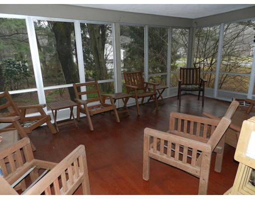 59 Locust Ln, Needham, MA 02492 photo 23