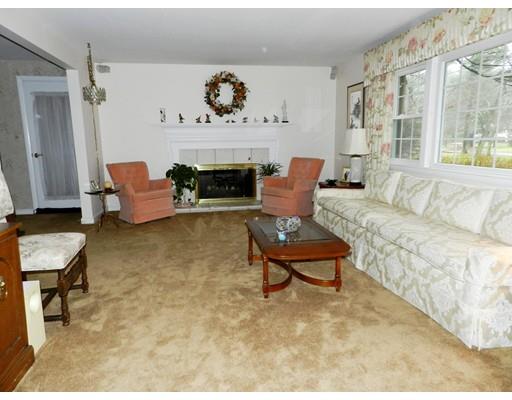 59 Locust Ln, Needham, MA 02492 photo 7
