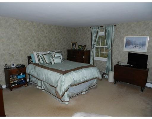 59 Locust Ln, Needham, MA 02492 photo 13