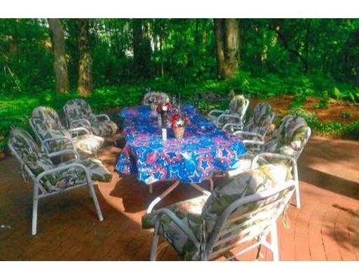 59 Locust Ln, Needham, MA 02492 photo 3