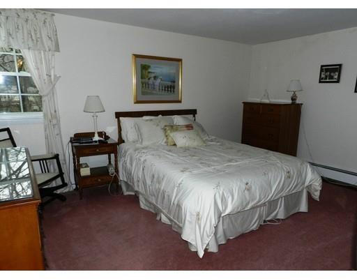 59 Locust Ln, Needham, MA 02492 photo 16