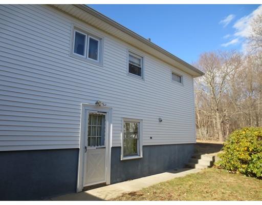 134 Mccloskey St, Fall River, MA 02723 photo 3