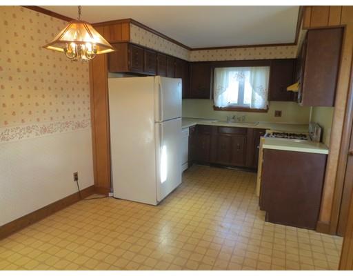 134 Mccloskey St, Fall River, MA 02723 photo 7