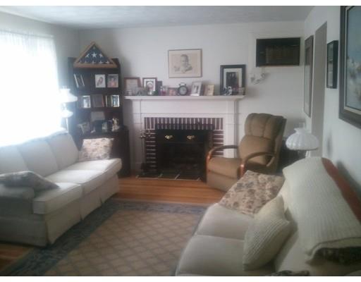 17 Millbrook Rd, Beverly, MA 01915 photo 2