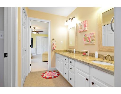 38 Canterbury St, Hingham, MA 02043 photo 18