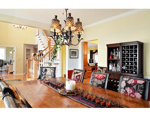 38 Canterbury St, Hingham, MA 02043 photo 4