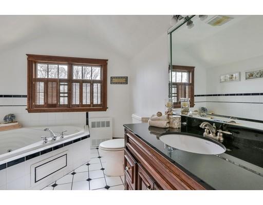 42 Conant St, Danvers, MA 01923 photo 21