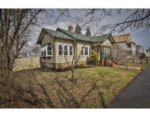 42 Conant St, Danvers, MA 01923 photo 2