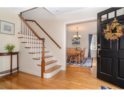 2 Conrick Ln, Dover, MA 02030 photo 3