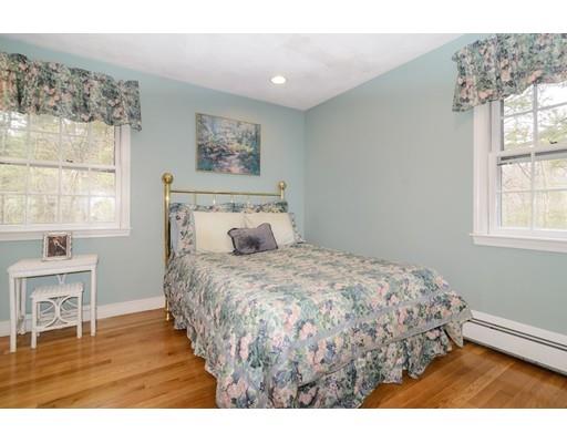 2 Conrick Ln, Dover, MA 02030 photo 18