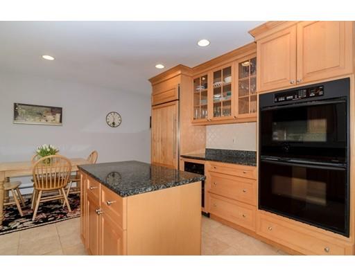 2 Conrick Ln, Dover, MA 02030 photo 9