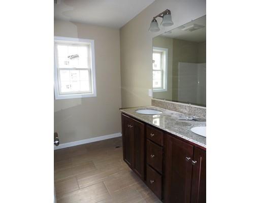 82 Savoy Ave, Springfield, MA 01104 photo 12