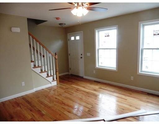 82 Savoy Ave, Springfield, MA 01104 photo 4