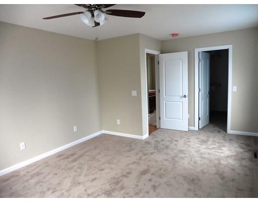 82 Savoy Ave, Springfield, MA 01104 photo 10