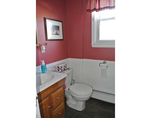 107 Whitmarsh Ave, Worcester, MA 01606 photo 17