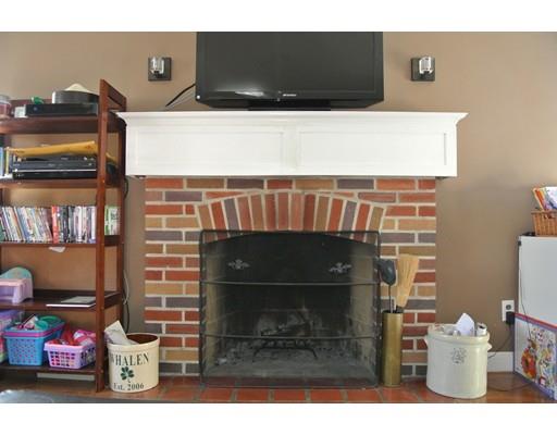 107 Whitmarsh Ave, Worcester, MA 01606 photo 10