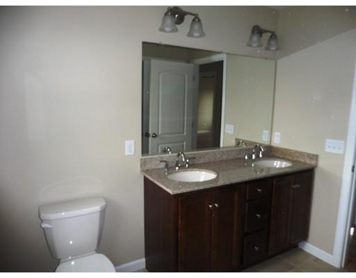 104 Lamont, Springfield, MA 01119 photo 14