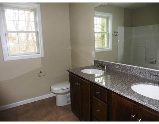 104 Lamont, Springfield, MA 01119 photo 16