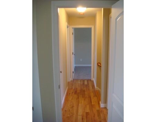 104 Lamont, Springfield, MA 01119 photo 9