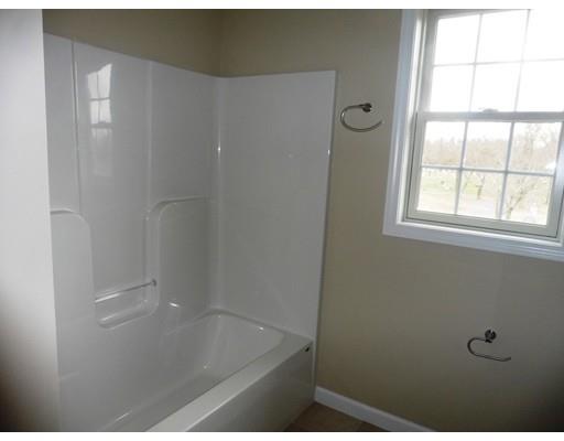 122 Ambrose, Springfield, MA 01119 photo 13