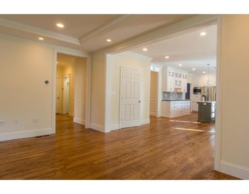 46 Border Rd, Needham, MA 02492 photo 4