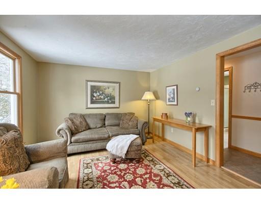 21 Laurelwoods Dr, Townsend, MA 01474 photo 15