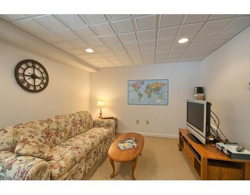21 Laurelwoods Dr, Townsend, MA 01474 photo 23