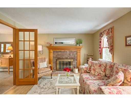 21 Laurelwoods Dr, Townsend, MA 01474 photo 13