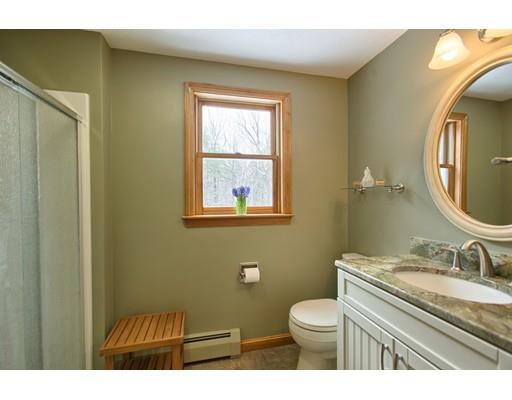 21 Laurelwoods Dr, Townsend, MA 01474 photo 11