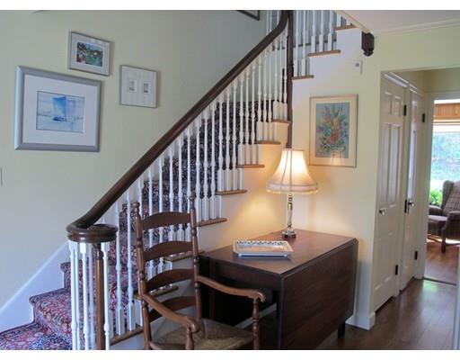 17 Drury Ln, Worcester, MA 01609 photo 2